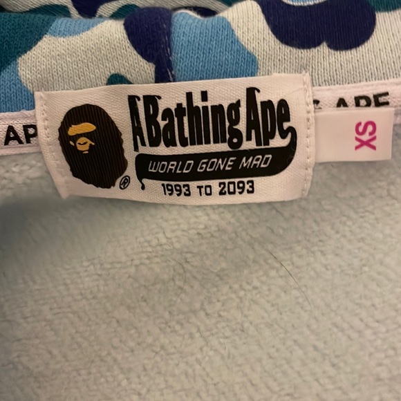 Rare Authentic Bape Hoodie - Picture 3 of 6